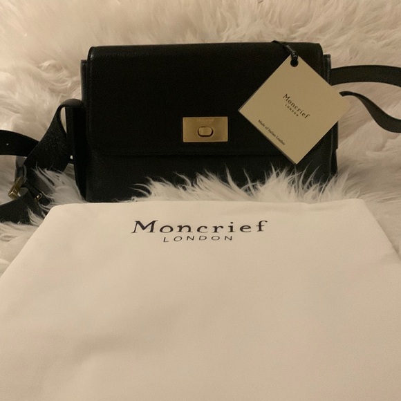 Moncrief London Handbags - Embrace a life of luxury with a Moncrief London Faye style handbag. ✨